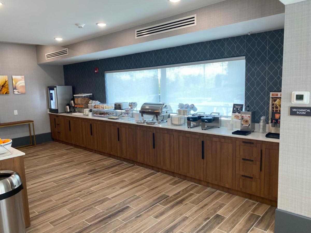 Comfort Inn & Suites Gallatin - Nashville Metro Экстерьер фото